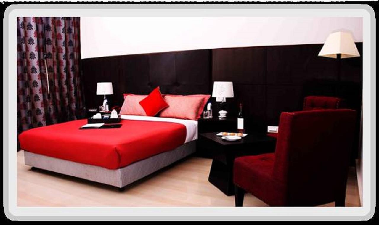 De Oriental Grand Kohima Phòng bức ảnh